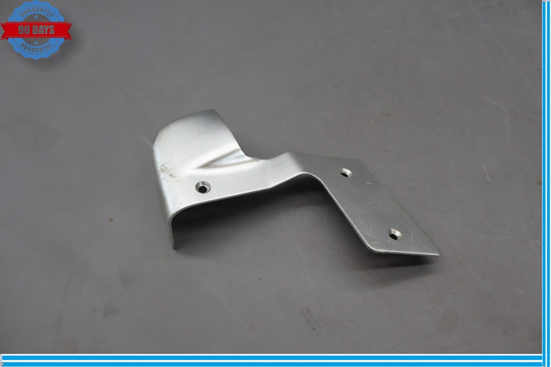 Load image into Gallery viewer, 00-06 Mercedes R230 SL500 AMG Rear Right Passenger Chrome Trim Cover Oem

