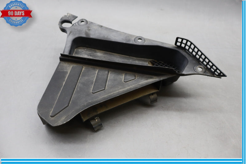 Load image into Gallery viewer, 10-17 BMW 535i GT xDrive Engine Bay Windshield Cowl Panel Cover Oem
