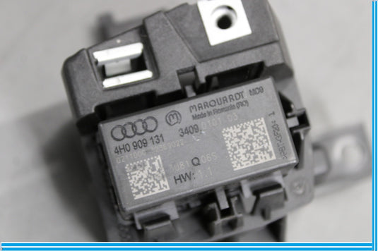 11-18 Audi A8 Front Ignition Switch Relay Cover Module Unit Oem
