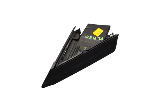 14-20 Maserati Ghibli Front Left Driver Side Door Window Corner Trim Panel Oem