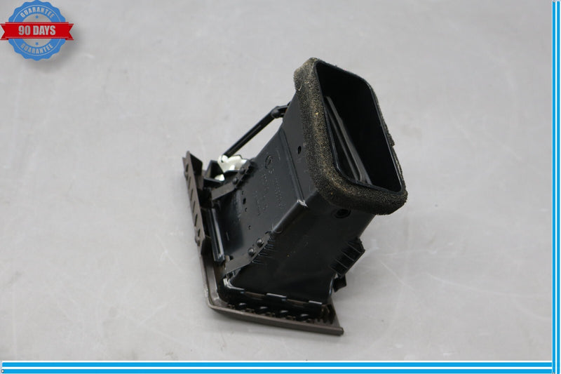 Load image into Gallery viewer, 10-13 Mercedes W207 E350 E550 Coupe Front Left Dashboard AC A/C Air Vent Oem
