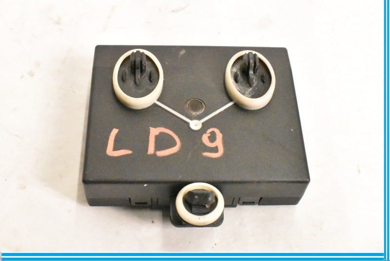 Load image into Gallery viewer, 2011-2012 AUDI A4 - Front LEFT DOOR / Window Control Module 8T0959793M
