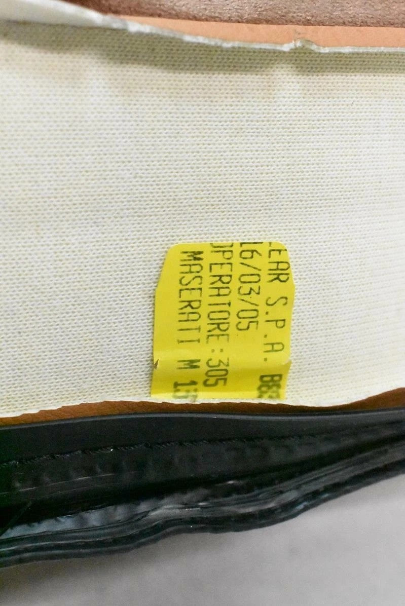 Load image into Gallery viewer, 03-08 Maserati Quattroporte Front Right Passenger Side Upper Seat Cushion Oem
