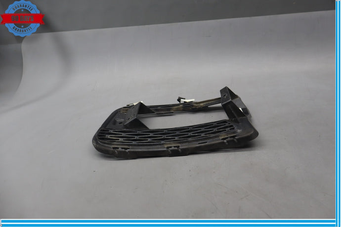 14-17 Land Rover Range Rover Sport Front Right Bumper Fog Light Lamp Bezel Oem