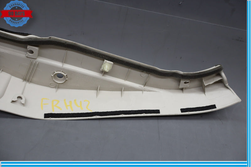 Load image into Gallery viewer, 07-12 Lexus XF40 LS460 Front Right Side Door Trim Panel 67711-50010 LA01 Oem
