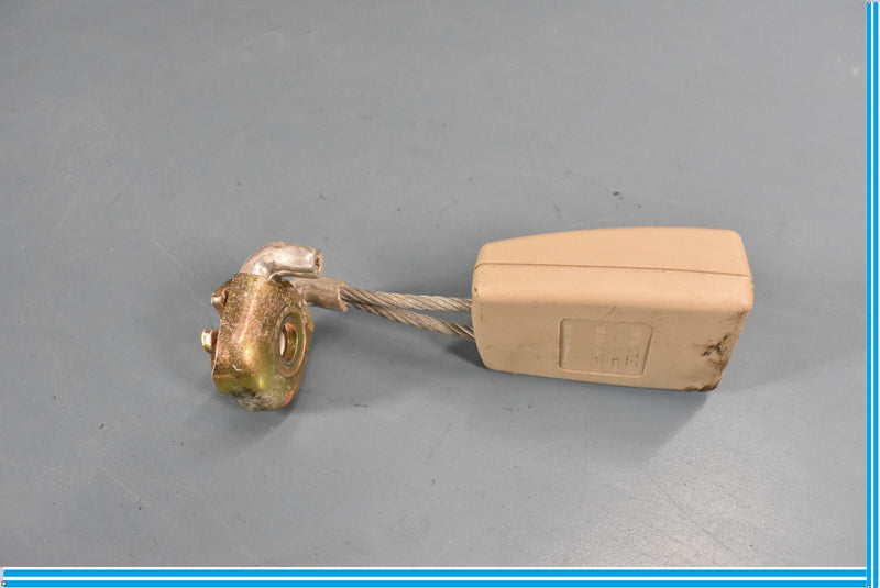 Load image into Gallery viewer, 2005 Bentley Continental Rear Right Passenger Side Seat Belt Seatbelt Buckle Oem
