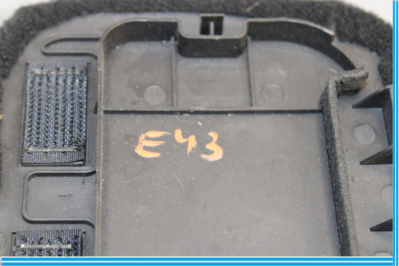 Load image into Gallery viewer, 07-09 Lexus LS460 Rear Trunk Service Hole Trim Cover 64718-50040 Black Oem
