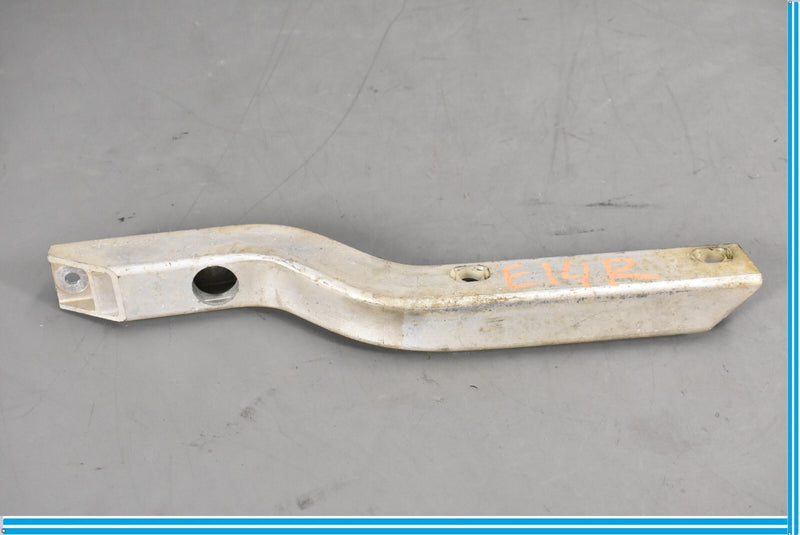 Load image into Gallery viewer, 09-15 BMW 750i 750Li Front Right Passenger Side Oil Cooler Brace Bracket Oem
