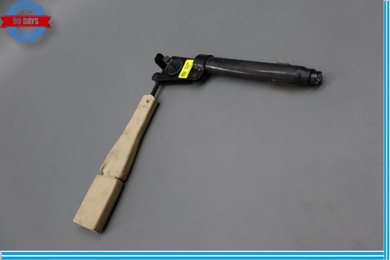 Load image into Gallery viewer, 15-18 Hyundai Genesis Front Right Passenger Side Seat Belt Buckle Oem
