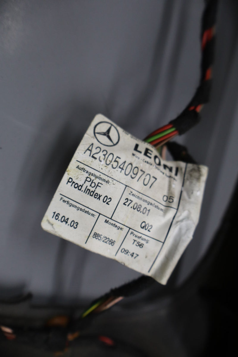 Load image into Gallery viewer, 03-12 Mercedes R230 SL500 SL55 AMG Front Top Upper Headliner Trim Panel Oem

