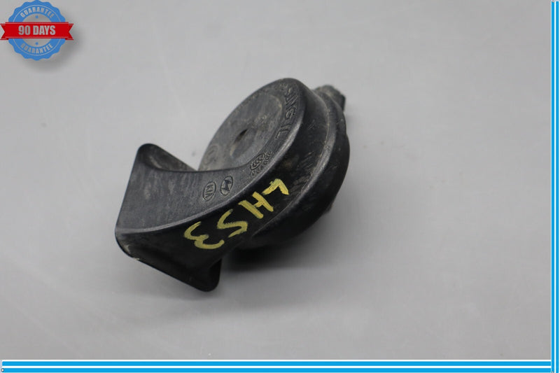 Load image into Gallery viewer, 15-17 Hyundai Genesis Left Anti Theft Alarm Siren Signal Horn Low Pitch Oem
