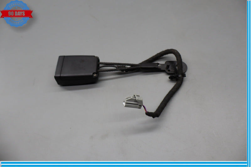 Load image into Gallery viewer, 14-19 Maserati Ghibli Front Right Passenger Side Seat Belt Buckle Black Oem
