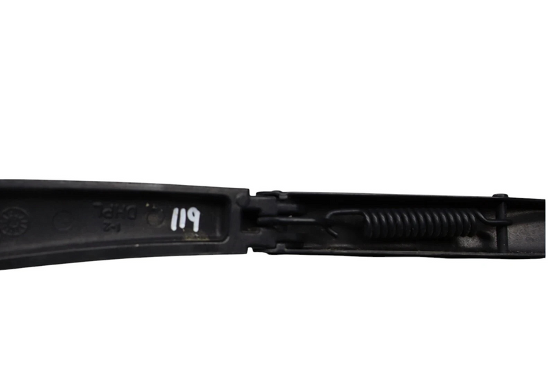 Load image into Gallery viewer, 15-17 Hyundai Genesis G80 Left Driver Side Windshield Wiper Arm 98311B1000 Oem
