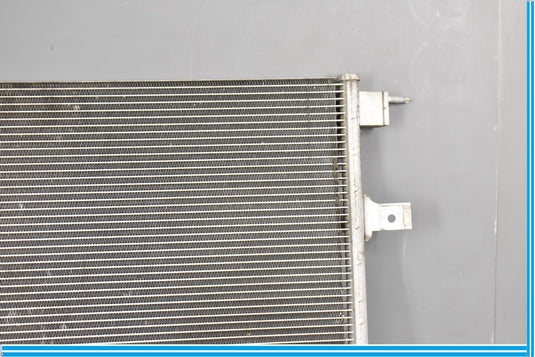 10-15 Jaguar XJ XJL A/C Air Conditioning Condenser Radiator Oem