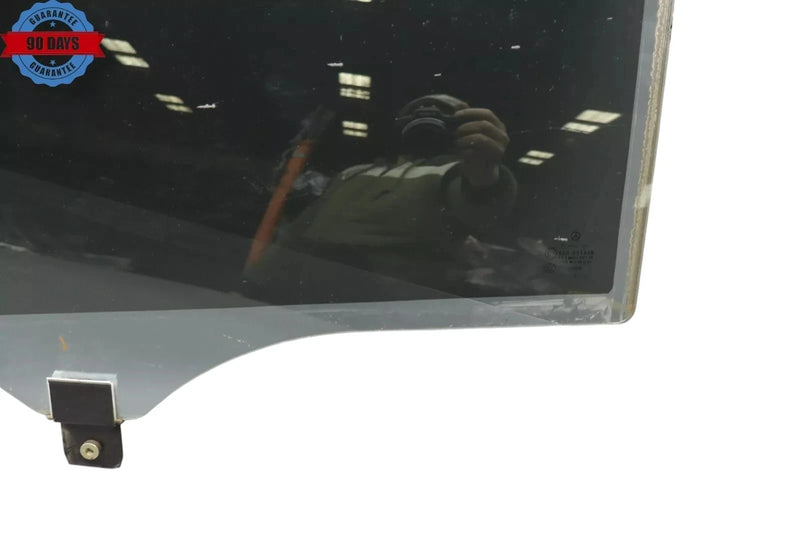 Load image into Gallery viewer, 00-06 Mercedes S600 S55 AMG Rear Left Side Door Window Glass 2207300318 OEM
