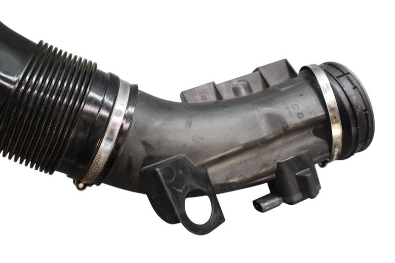 Load image into Gallery viewer, 10-17 BMW 535i 550i GT xDrive Engine Air Cleaner Intake Upper Duct Hose Oem
