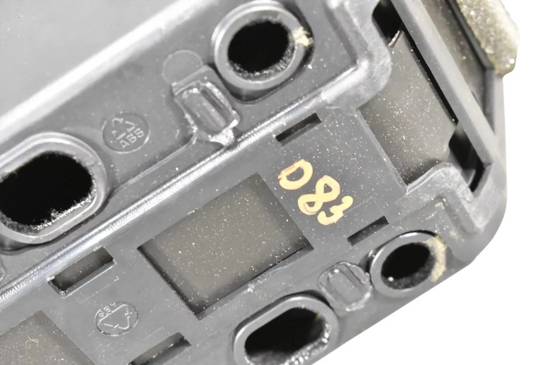 Load image into Gallery viewer, 03-13 Maserati Quattroporte M139 Front Center Console Armrest Arm Rest Oem
