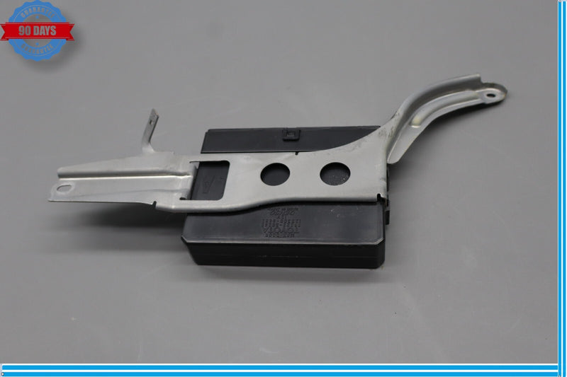 Load image into Gallery viewer, 07-09 Lexus LS460 LS460L Front Left Driver Side Door Control Module Unit ECU Oem
