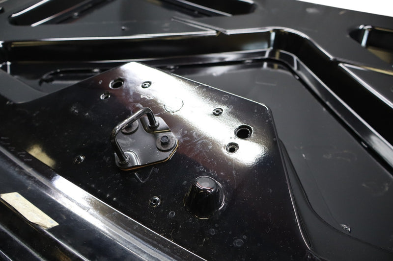 Load image into Gallery viewer, 02-05 Ford Thunderbird Hood Bonnet Panel Assembly Black 1W637640110ASY OEM
