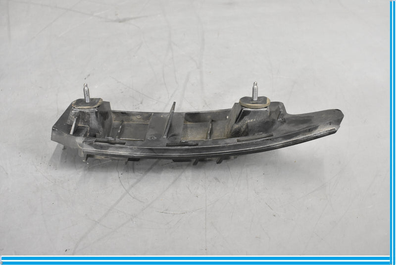 Load image into Gallery viewer, 08-11 Mercedes W204 C300 C350 Rear Right Bumper Holder Support Bracket Oem
