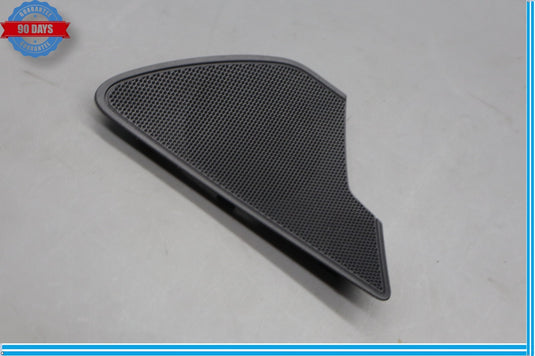 12-18 Audi A6  Front Right Door Speaker Grille Cover Black 4G0035424 Oem