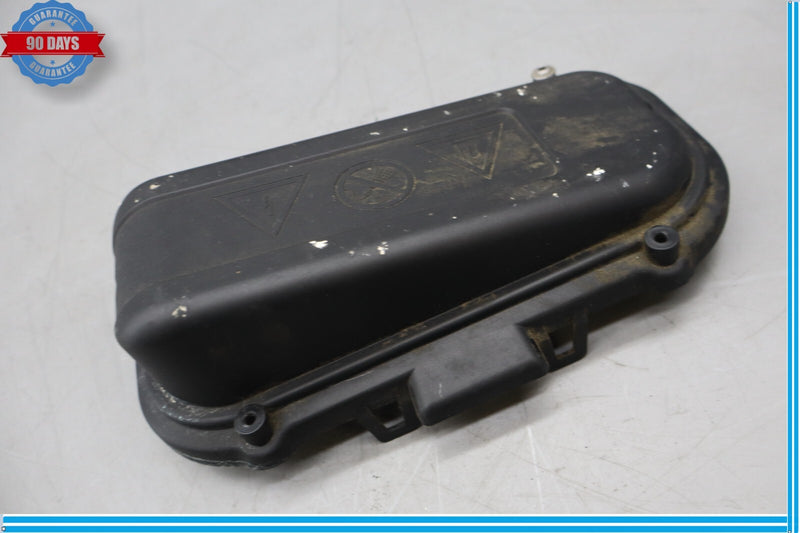 Load image into Gallery viewer, 09-12 BMW 750Li F02 Engine Fuse Box Fusebox Lid Cover Housing Black Oem

