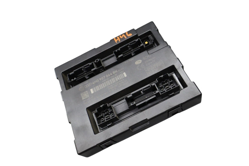 Load image into Gallery viewer, 11-13 Volkswagen Touareg Body Comfort Computer Control Module 4H0907064BK Oem
