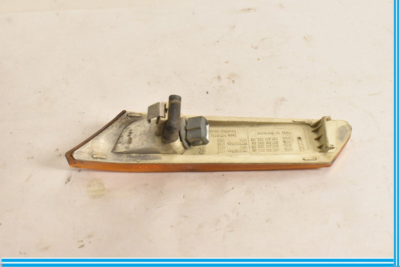 Load image into Gallery viewer, 05-08 Porsche Boxster Cayman Right Passenger Side Marker Light 99763103401 Oem
