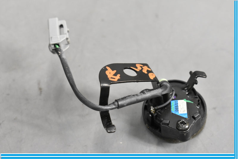 Load image into Gallery viewer, 02-10 Lexus SC430 Front Right Passenger Side Upper Mark Levinson Tweeter Oem
