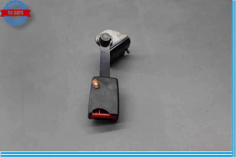 Load image into Gallery viewer, 09-15 BMW 750Li F01 F02 Rear Right Passenger Side Seat Belt Seatbelt Buckle Oem
