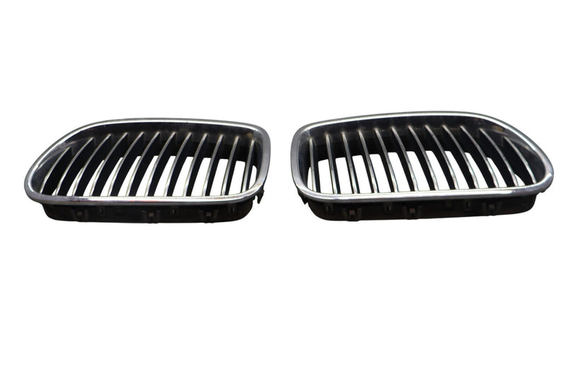 Load image into Gallery viewer, 11-13 BMW 528i 535i Front Left &amp; Right Kidney Hood Radiator Grille Chrome Oem
