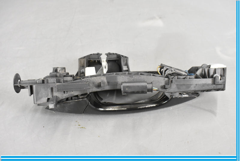 Load image into Gallery viewer, 08-14 Mercedes CLS550 W218 Rear Right Passenger Side Door Exterior Handle Oem
