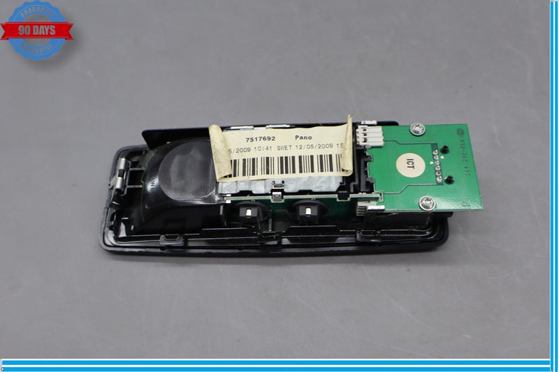 Load image into Gallery viewer, 07-13 BMW X5 E70 Left Driver Side Rear Interior Dome Lamp Reading Lamp Oem
