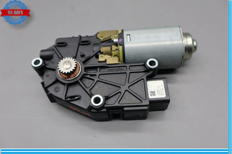 Load image into Gallery viewer, 14-17 Maserati Quattroporte Sunroof Panoramic Roof Window Regulator Motor Oem

