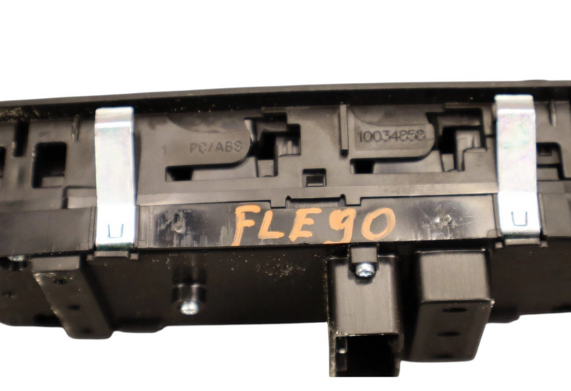 Load image into Gallery viewer, 14-18 Maserati Ghibli Front Left Driver Side Power Window Switch 670019819 Oem
