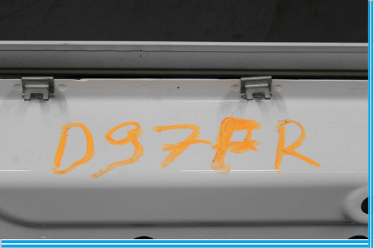 17-20 Jaguar F-Pace Front Right Passenger Side Door Panel Assembly White Oem
