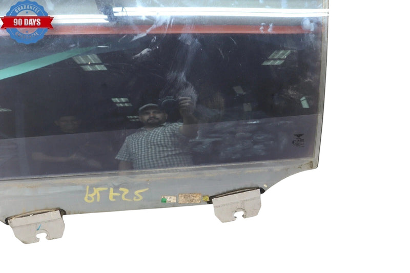 Load image into Gallery viewer, 06-13 Bentley Continental Flying Spur Rear Left Side Door Window Glass OEM
