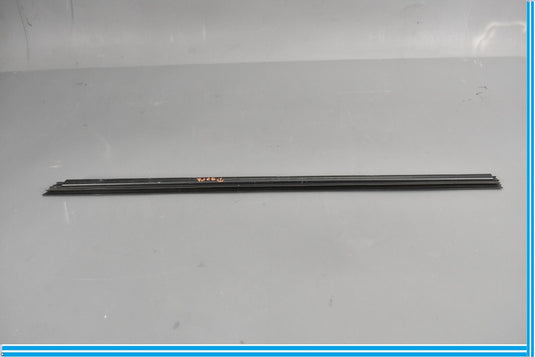 18-20 Jaguar E-Pace Front Right Door Window Inner Weatherstrip Seal Oem