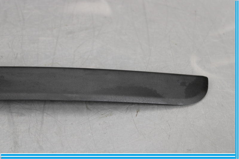 Load image into Gallery viewer, 09-15 BMW 750i 750Li F01 F02 Rear Right Passenger Outer Door Molding Trim Oen
