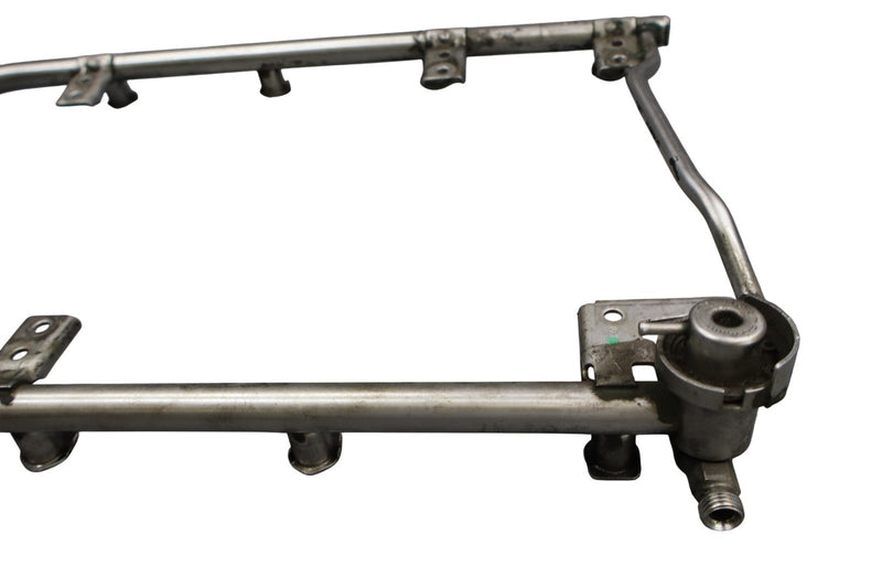 Load image into Gallery viewer, 90-99 Mercedes R129 SL500 500SL M119 Engine Fuel Injection Rail Line Oem
