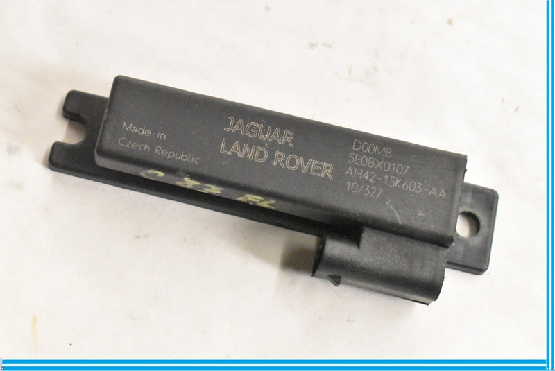 Load image into Gallery viewer, 2012-2015 Jaguar XF LAND ROVER ANTENNA ENTRY KEYLESS SENSOR OEM AH42-15K603-AA
