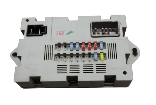 17-20 Jaguar XE Trunk Cabin Fuse Relay Junction Box Module Unit Oem