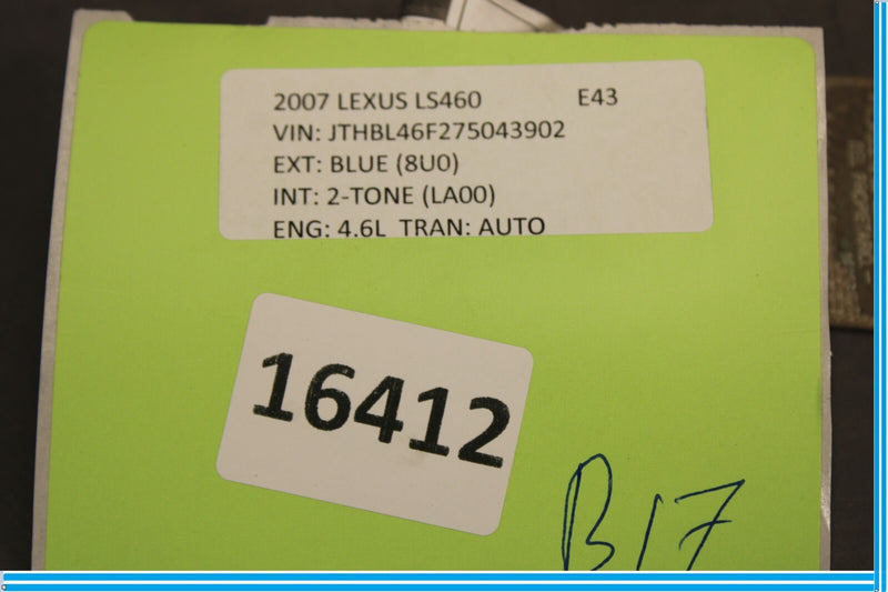 Load image into Gallery viewer, 07-12 Lexus LS460 XF40 Rear Centre Middle Seat Belt Retractor Oem
