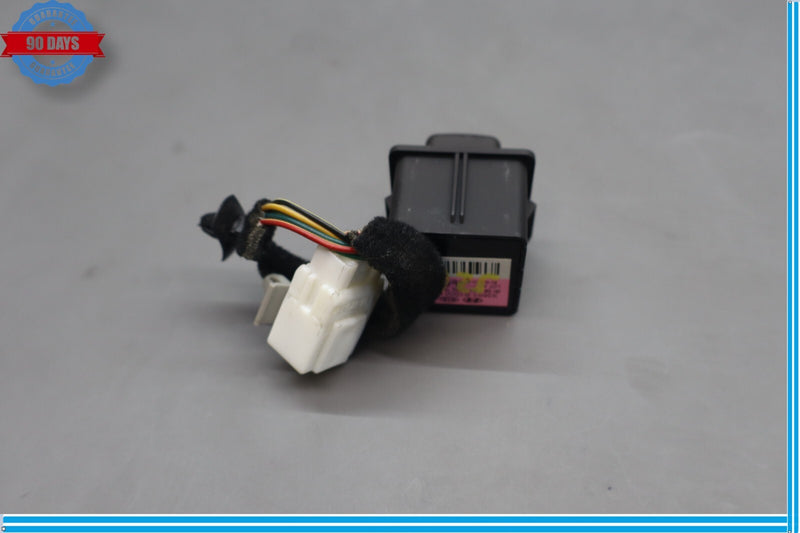 Load image into Gallery viewer, 15-20 Hyundai Genesis Steering Column Switch Assembly Tilt Telescopic Oem
