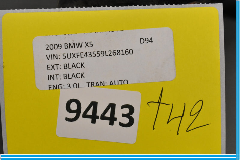 Load image into Gallery viewer, 07-18 BMW X5 E70 Upper Radiator Carrier Cover 7533539 Oem
