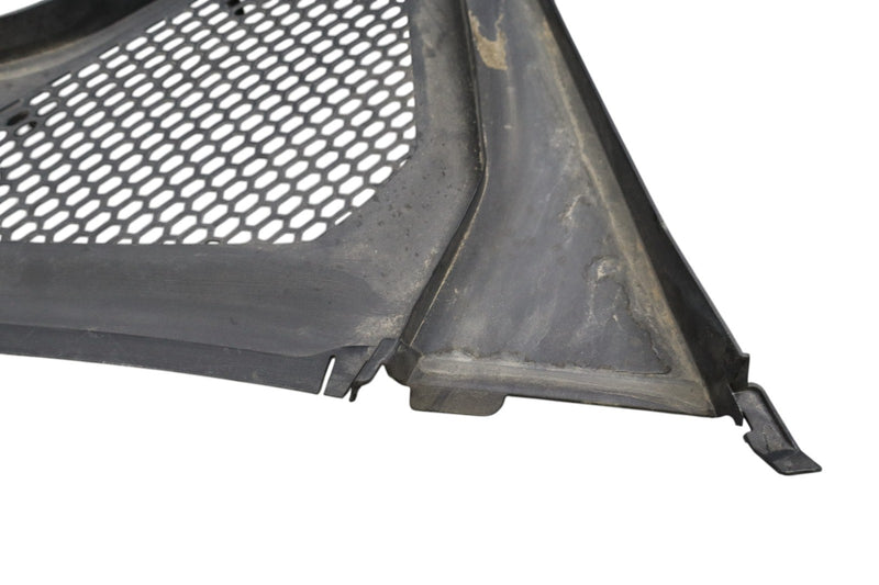 Load image into Gallery viewer, 14-18 BMW X5 F15 Front Right Passenger Side Cowl Vent Panel Slotted Firewall Oem
