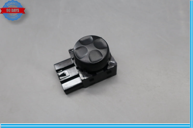 Load image into Gallery viewer, 14-20 Maserati Quattroporte Front Right Side Seat Adjustment Switch Oem
