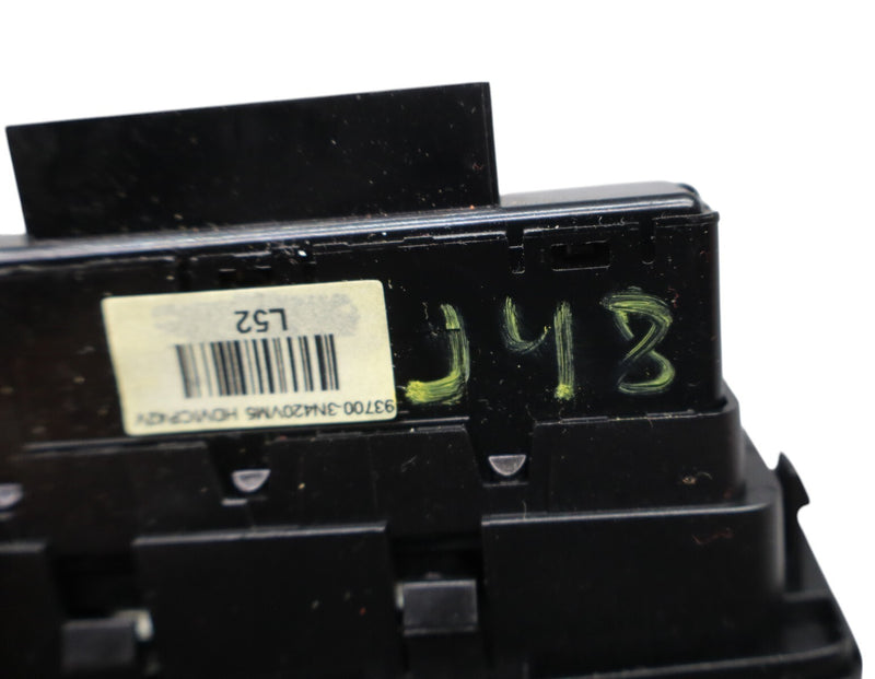 Load image into Gallery viewer, 11-12 Hyundai Equus Traction Control Switch Black 93700-3N420 Oem
