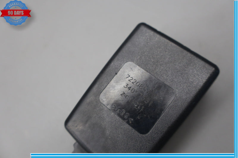 Load image into Gallery viewer, 09-15 BMW 750Li 750Li xDrive Rear Left Side Seat Belt Buckle Receiver Oem
