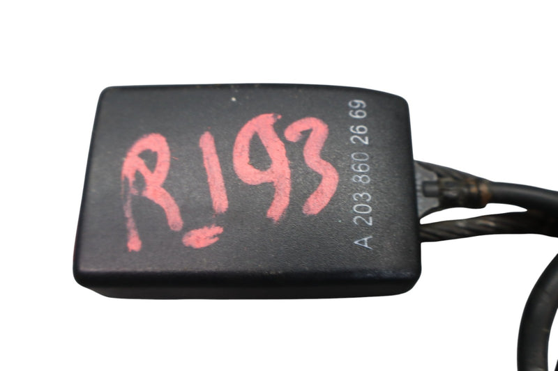 Load image into Gallery viewer, 03-09 Mercedes CLK55 AMG CLK350 W209 Front Right Side Seat Belt Buckle Black Oem

